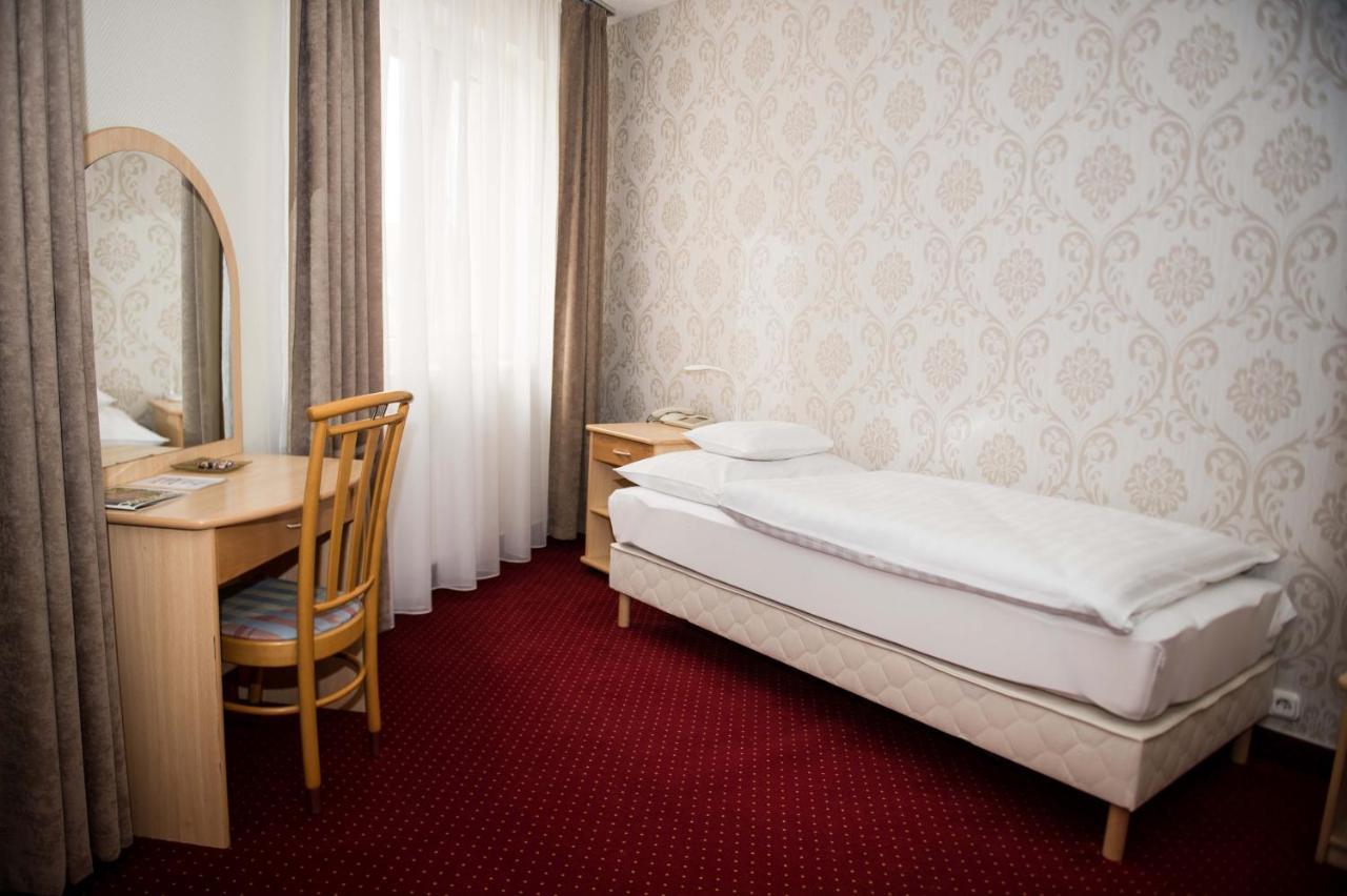 Hozam Wellness Es Apartman Bed and Breakfast Szolnok Eksteriør billede